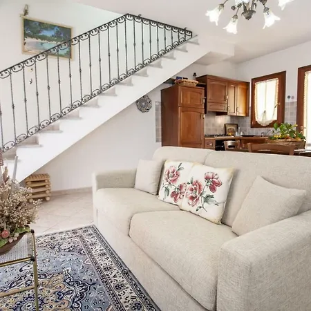 Daire Villino Bordeaux San Teodoro (Sardinia)