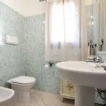 Villino Bordeaux Apartmán *