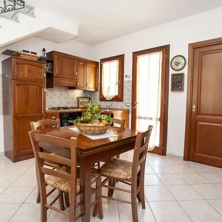 Villino Bordeaux Apartment San Teodoro (Sardinia)